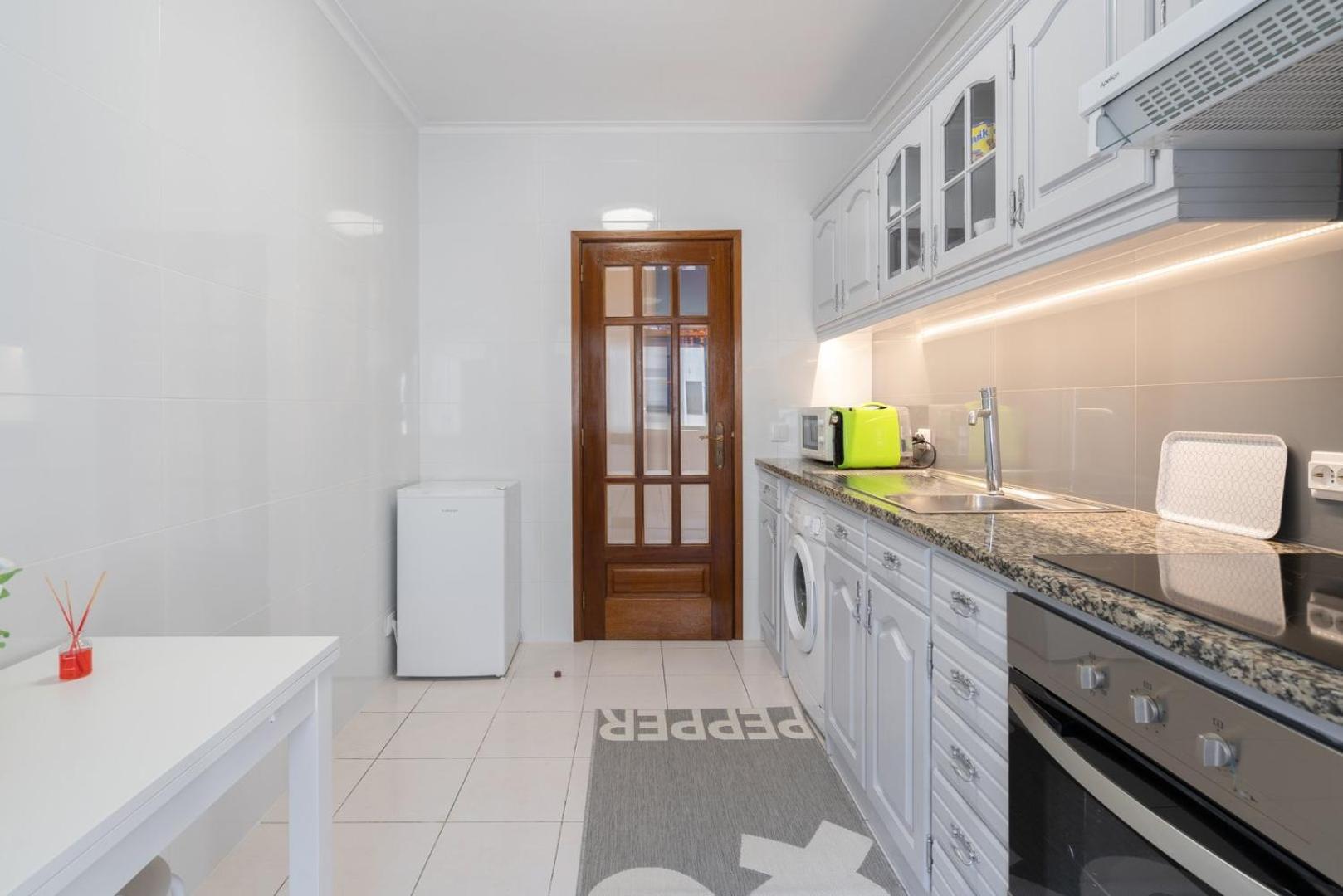 Guestready - Modern 2Br Flat In Vila Nova De Gaia 포르투 외부 사진